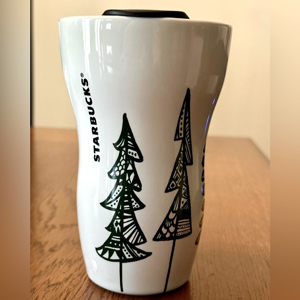 Starbucks 2015 Christmas Tree Coffee Mug with Lid